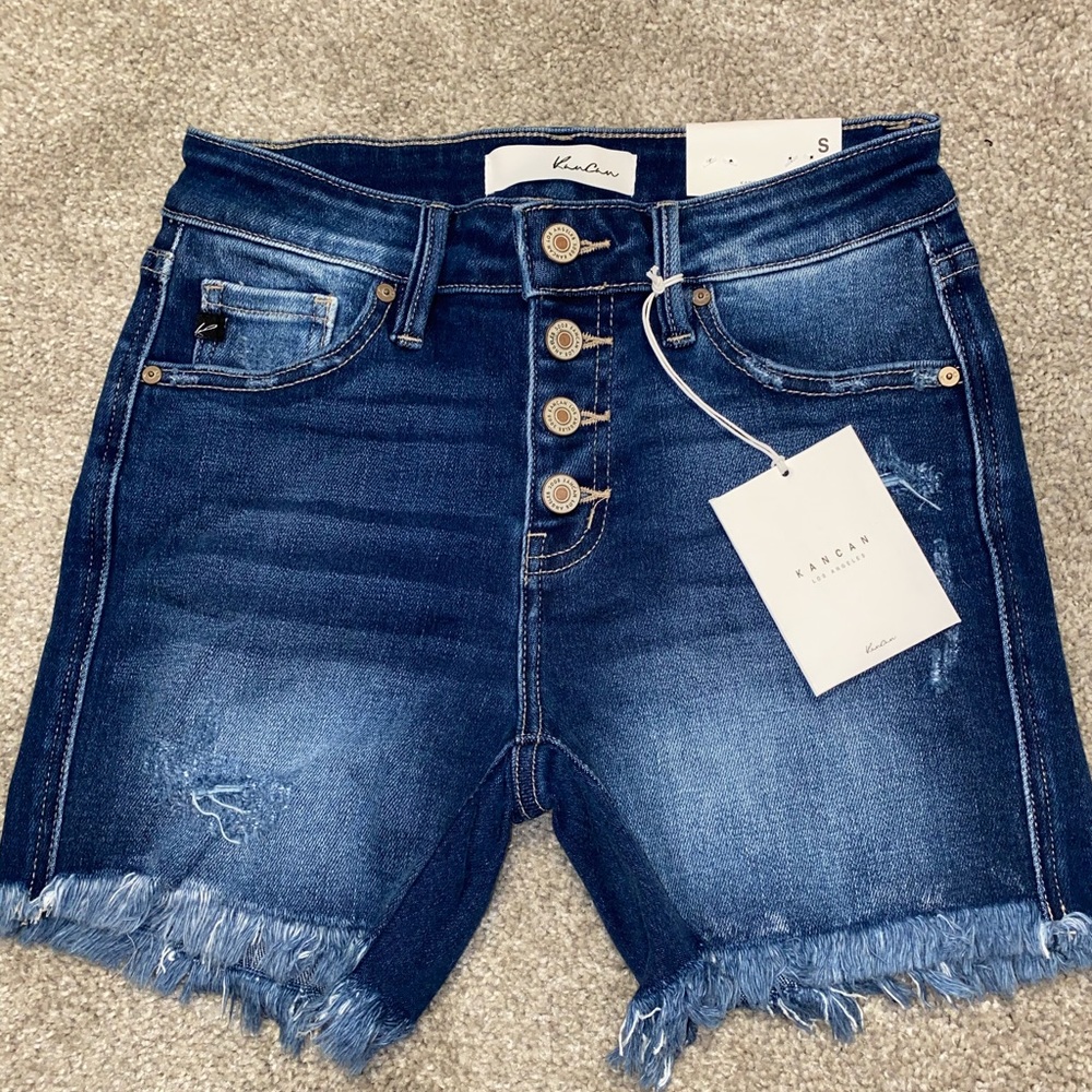Kancan size small mid rise shorts
